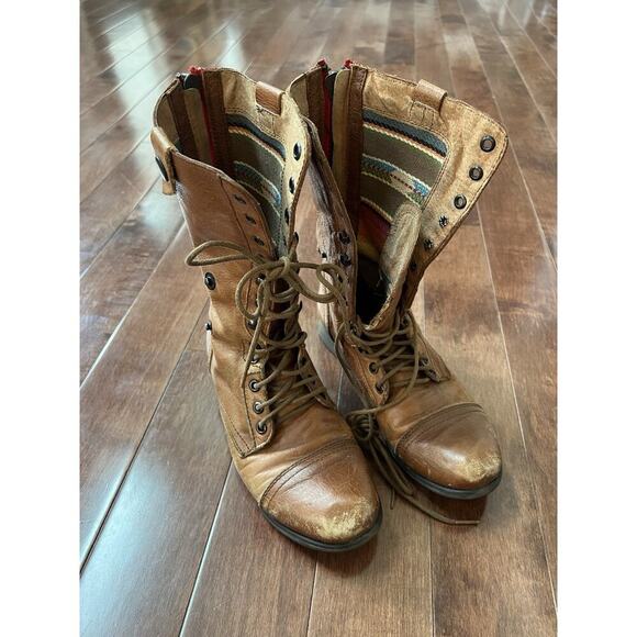Steve Madden Camarro Ankle Boot Tan Leather Sz 7 Combat Boho Biker Victorian Y2K - Picture 3 of 13